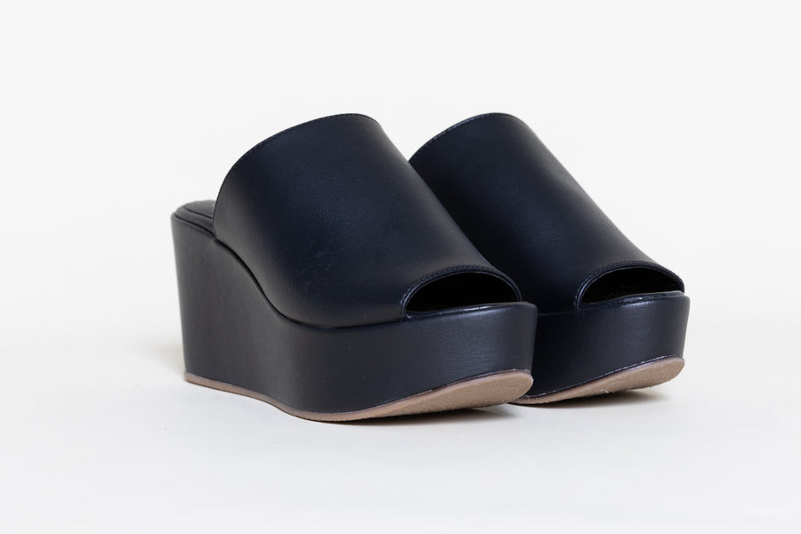 CORY Black vegan platform shoes| warehouse sale