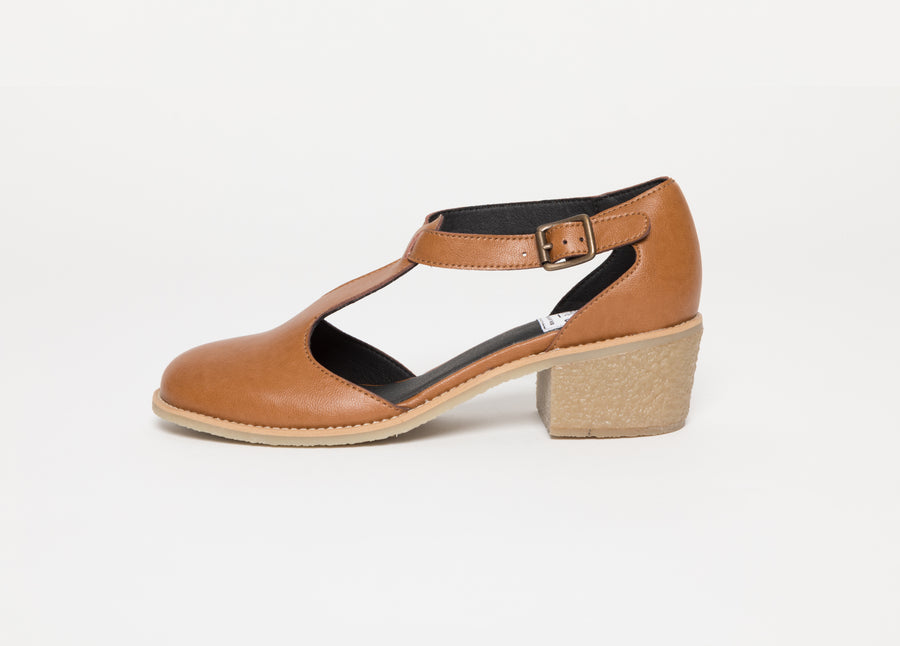 JANET Brown T-strap sandal | warehouse sale